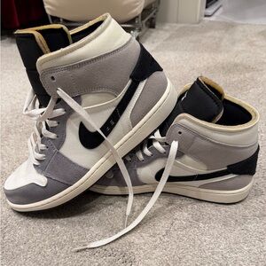 Nike Jordan 1 Mid SE